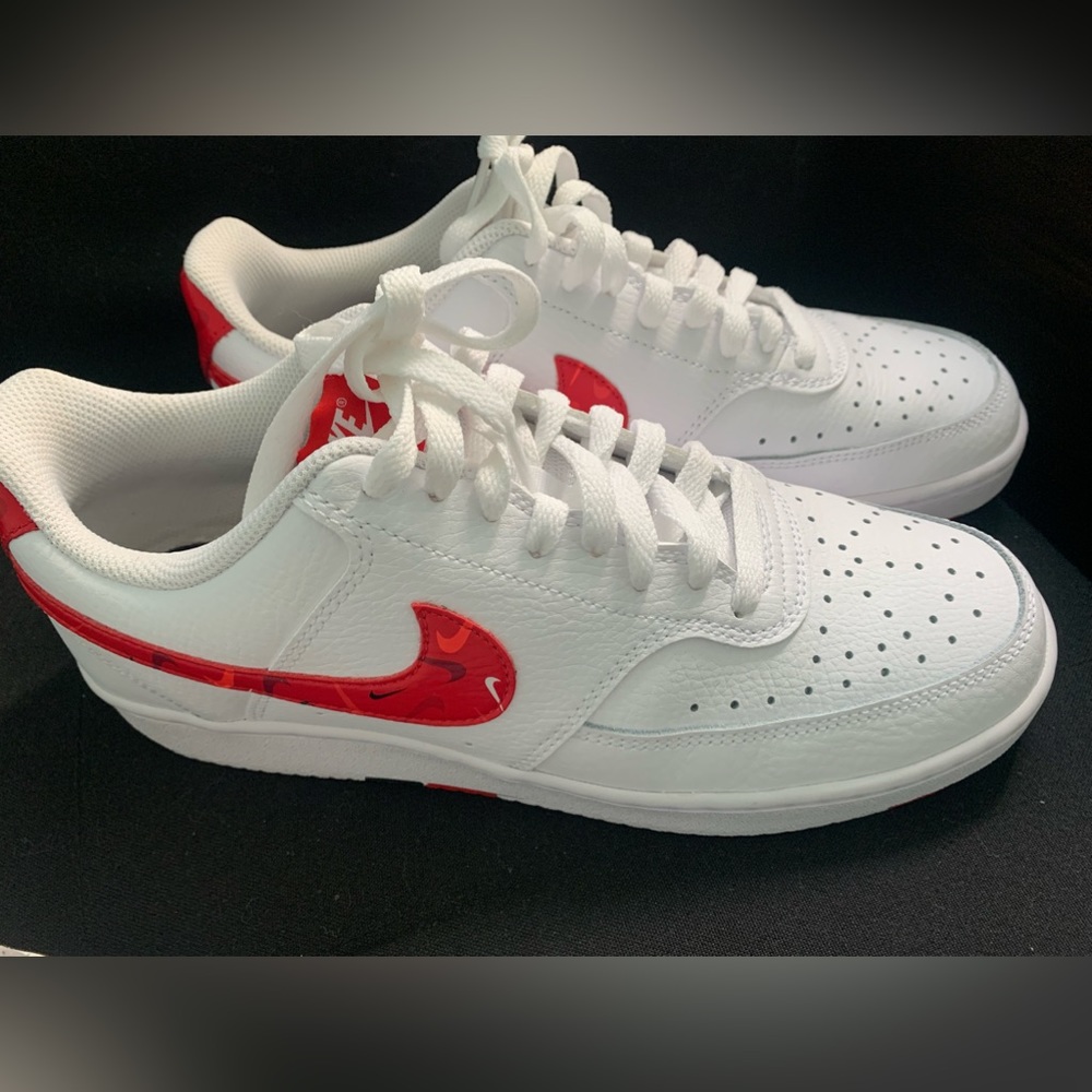Nike court vision low